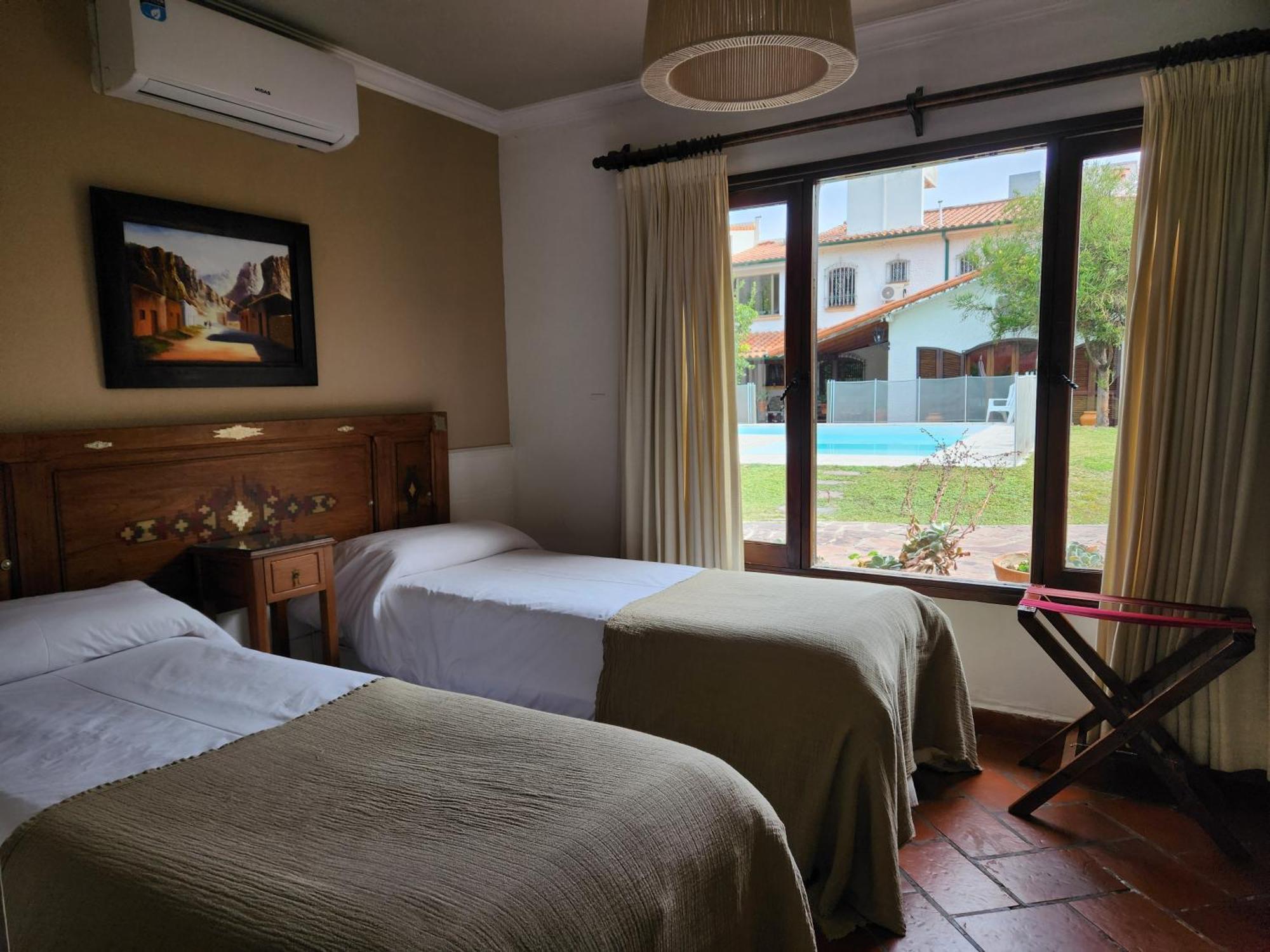 Hotel Boutique La Candela Salta Bagian luar foto